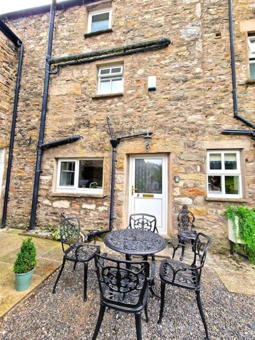 Holly Tree Cottage - Central Kirkby Lonsdale 3 Bedroom Exterior photo